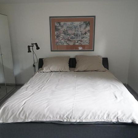 Neue Und Zentral Gelegene Wohnung In Stuttgart Buitenkant foto
